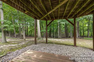 2126 S Cross Creek Dr SE, Grand Rapids, MI 49508 - Photo 43