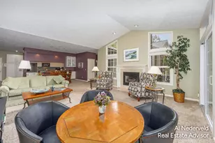 2126 S Cross Creek Dr SE, Grand Rapids, MI 49508 - Photo 7