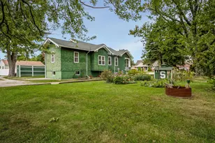 18710 Common Rd, Roseville, MI 48066 - Photo 27