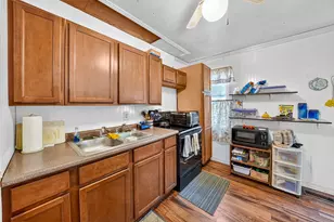 128 N East St, Cassopolis, MI 49031 - Photo 7