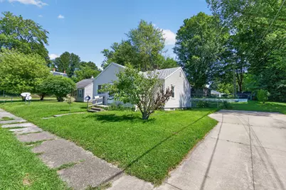 128 N East Street, Cassopolis, MI 49031 - Photo 3