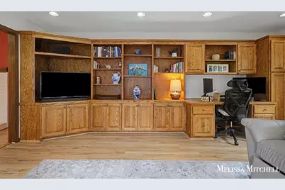 1705 Ridgewood Avenue SE, Grand Rapids, MI 49506 - Photo 15