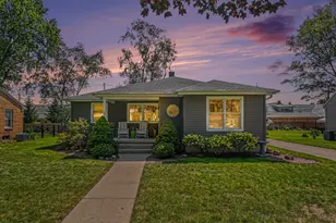 34 E 30th St, Holland, MI 49423 - Photo 3
