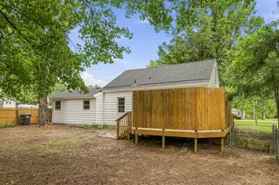 432 E Baldwin Ave, Watervliet, MI 49098 - Photo 43