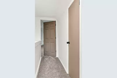 432 E Baldwin Avenue, Watervliet, MI 49098 - Photo 33