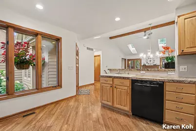 1834 Cross Bend Street NE, Grand Rapids, MI 49505 - Photo 13