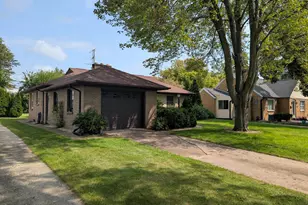 2456 College Ave NE, Grand Rapids, MI 49505 - Photo 17