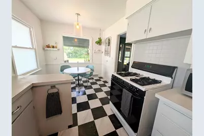 2456 College Avenue NE, Grand Rapids, MI 49505 - Photo 7