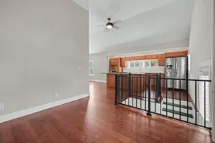327 Lewis St, Rockford, MI 49341 - Photo 17
