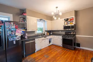 1337 Sherman St SE, Grand Rapids, MI 49506 - Photo 11