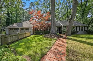17887 N Fruitport Rd, Spring Lake, MI 49456 - Photo 3