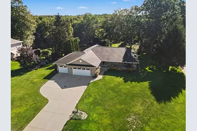 569 Hawksnest Drive, South Haven, MI 49090 - Photo 35