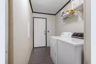 6749 Helman Boulevard, Lansing, MI 48911 - Photo 11