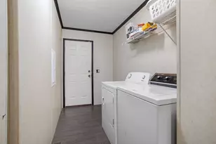 6749 Helman Blvd, Lansing, MI 48911 - Photo 11