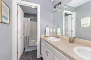1106 Brookway Ct, Norton Shores, MI 49441 - Photo 17