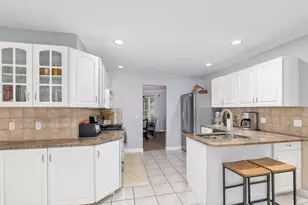 1106 Brookway Ct, Norton Shores, MI 49441 - Photo 9