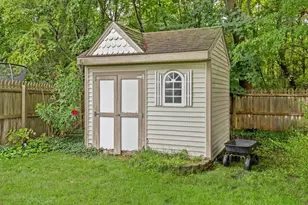 1106 Brookway Ct, Norton Shores, MI 49441 - Photo 37