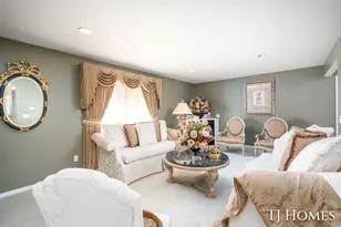 3519 Breezewood Dr SE, Kentwood, MI 49512 - Photo 9
