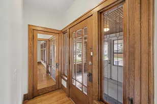 1057 12th St NW, Grand Rapids, MI 49504 - Photo 3