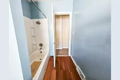 1803 N Clinton Street, Saginaw, MI 48602 - Photo 13