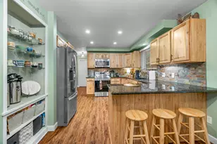 5898 Hummingbird Ln, Clarkston, MI 48346 - Photo 7