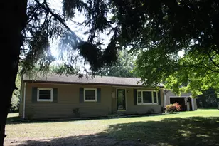 1807 W River Rd, Muskegon, MI 49445 - Photo 9