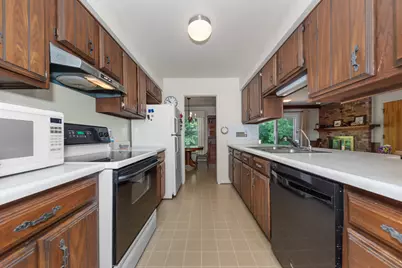 6607 Fleming Creek Drive, Ypsilanti, MI 48198 - Photo 17