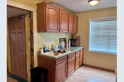 601 N Prospect Street, Sturgis, MI 49091 - Photo 5