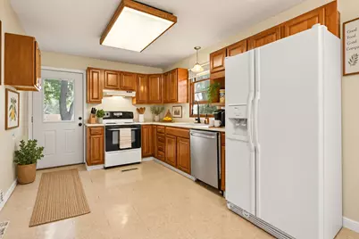 7281 Helen, Coloma, MI 49038 - Photo 5