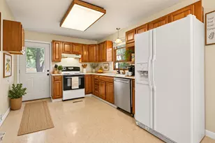 7281 Helen, Coloma, MI 49038 - Photo 5