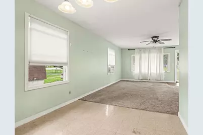 7281 Helen, Coloma, MI 49038 - Photo 5