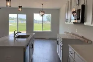 789 Chase Hanna St, Dundee, MI 48131 - Photo 3