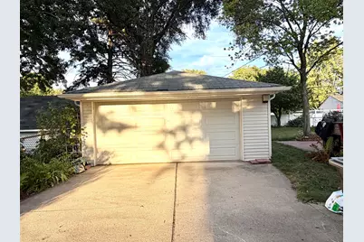 9062 Woodring Street, Livonia, MI 48150 - Photo 11