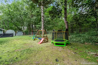 2750 Wildwood Lane, Stevensville, MI 49127 - Photo 61