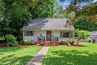 548 N Linden Street, Marshall, MI 49068 - Photo 1