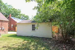 6165 Farmbrook St, Detroit, MI 48224 - Photo 43