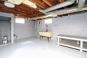 6165 Farmbrook St, Detroit, MI 48224 - Photo 35