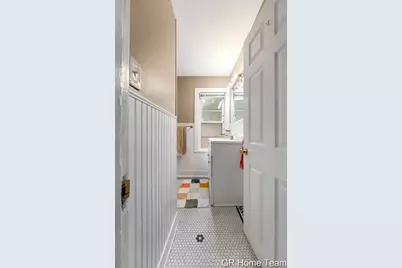 900 Fountain Street NE, Grand Rapids, MI 49503 - Photo 37