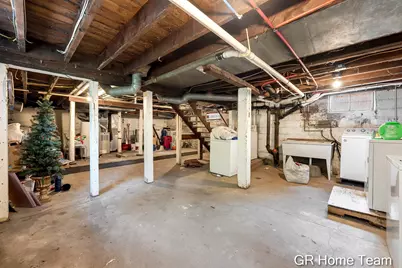900 Fountain Street NE, Grand Rapids, MI 49503 - Photo 45