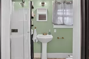 211 S Dean St, Bay City, MI 48706 - Photo 29