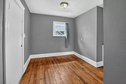211 S Dean Street, Bay City, MI 48706 - Photo 31