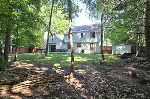 3995 Stryker Dr, Norton Shores, MI 49441 - Photo 9