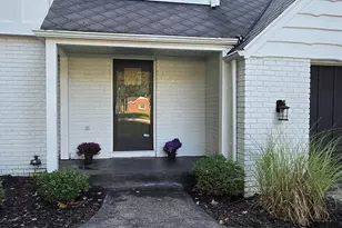 3995 Stryker Dr, Norton Shores, MI 49441 - Photo 5
