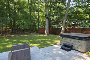 3995 Stryker Dr, Norton Shores, MI 49441 - Photo 13