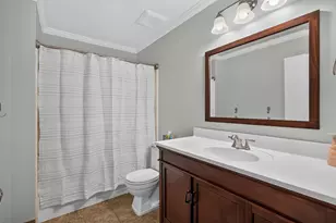 1285 Lamplighter Ln, Rochester Hills, MI 48306 - Photo 19