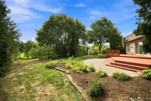 1553 Devonshire Dr, Troy, MI 48098 - Photo 35