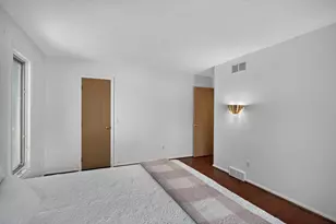 1553 Devonshire Dr, Troy, MI 48098 - Photo 23