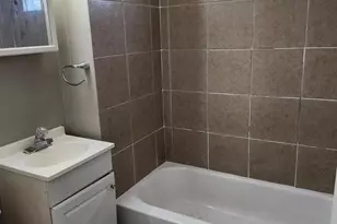 33114 Alaska Ct, Westland, MI 48186 - Photo 7