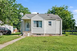 1365 Eagle St, Niles, MI 49120 - Photo 1