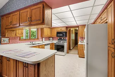 3034 Springbrook Drive, Kalamazoo, MI 49004 - Photo 5